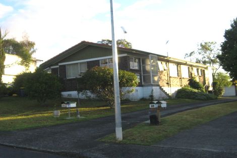 Photo of property in 1/25 Mannering Place, Hillcrest, Auckland, 0627