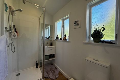 Photo of property in 18 Muri Road, Pukerua Bay, 5026