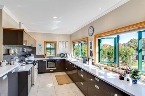 Photo of property in 238 Poraiti Road, Poraiti, Napier, 4182