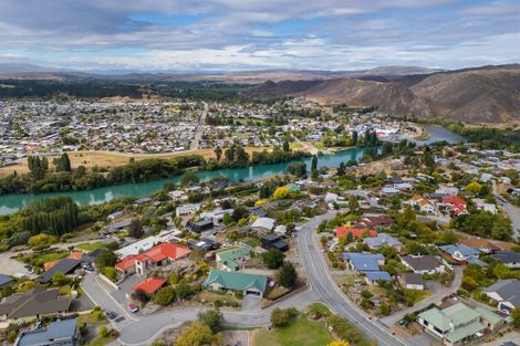 Photo of property in 4 Hawkdun Place, Bridge Hill, Alexandra, 9320