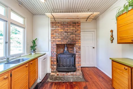 Photo of property in 55 Great North Road, Saint Johns Hill, Whanganui, 4501