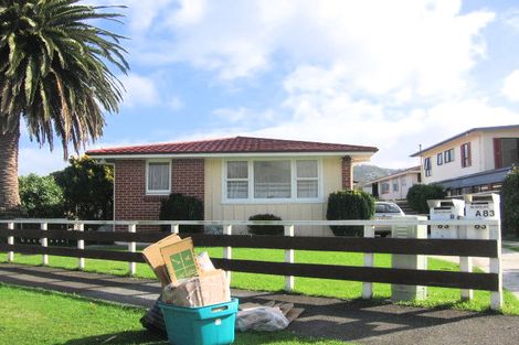 Photo of property in 83 Wai-iti Crescent, Woburn, Lower Hutt, 5010