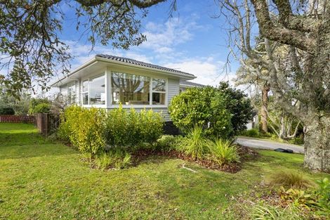 Photo of property in 25 Agincourt Street, Glenfield, Auckland, 0629