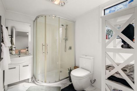 Photo of property in 2 Swift Place, Leamington, Cambridge, 3432