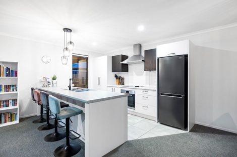 Photo of property in 6 Blacklock Road, Pyes Pa, Tauranga, 3112