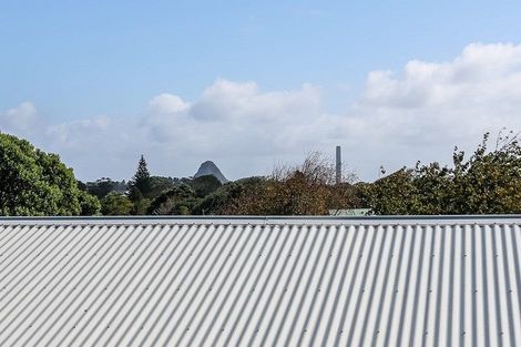 Photo of property in 312 Tukapa Street, Hurdon, New Plymouth, 4310