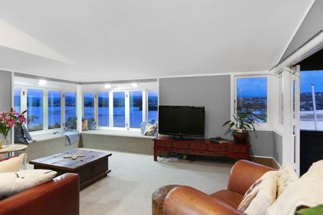 Photo of property in 5/52 Penryn Drive, Camborne, Porirua, 5026