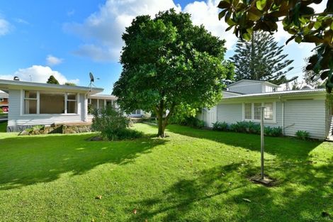 Photo of property in 425 Hibiscus Coast Highway, Orewa, 0931