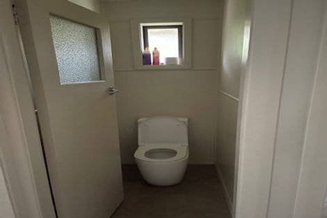 Photo of property in 415 Kaikorai Valley Road, Bradford, Dunedin, 9011