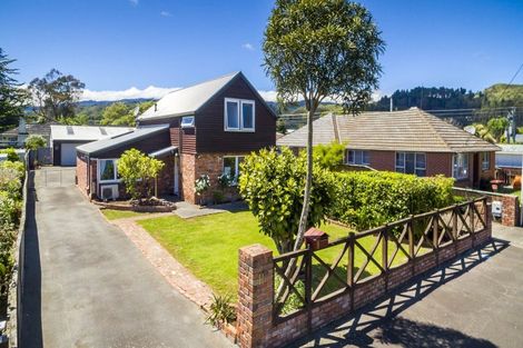 Photo of property in 11 Benzie Avenue, Wallaceville, Upper Hutt, 5018