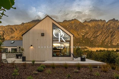 Photo of property in 18 Mckellar Drive, Jacks Point, Queenstown, 9371