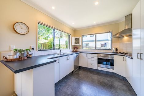 Photo of property in 2/167 Westchester Drive, Churton Park, Wellington, 6037