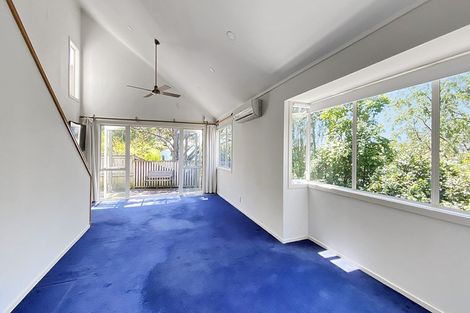 Photo of property in 1/86 Oaktree Avenue, Browns Bay, Auckland, 0630