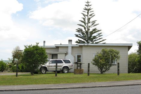 Photo of property in 43 Riverhead Road, Kumeu, 0810