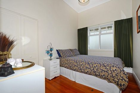 Photo of property in 6 Queen Street, Petone, Lower Hutt, 5012