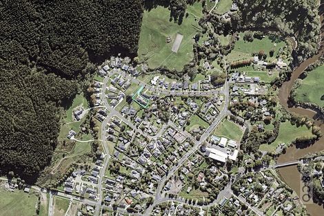 Photo of property in 23 Crabb Fields Lane, Riverhead, 0820