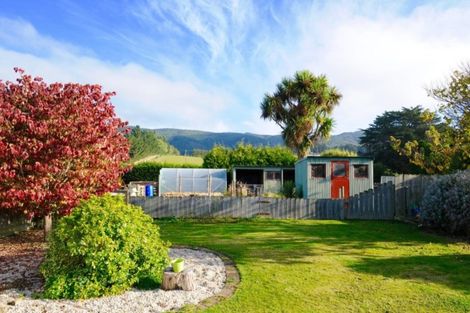 Photo of property in 9 Boyes Road, Waimate, 7978