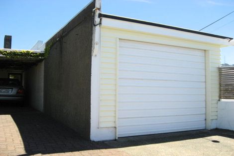 Photo of property in 10 Harbour Park Terrace, Khandallah, Wellington, 6035