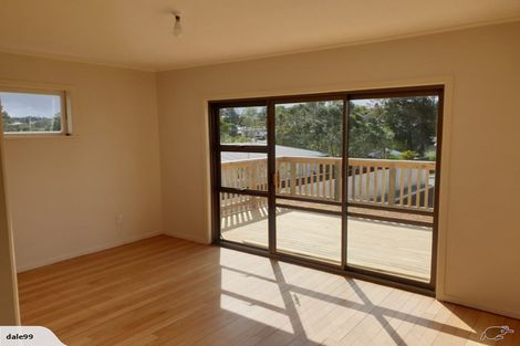 Photo of property in 21 Linwood Avenue, Forrest Hill, Auckland, 0620