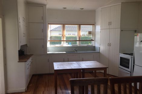 Photo of property in 127b Williams Street, Cambridge, 3434