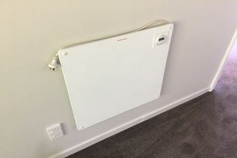 Photo of property in 3/37 Singers Road, Korokoro, Lower Hutt, 5012