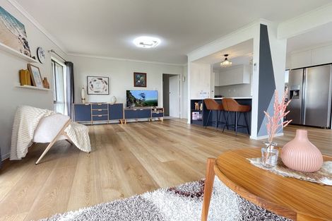 Photo of property in 54 Ronald Avenue, Glenbrook, Waiuku, 2681