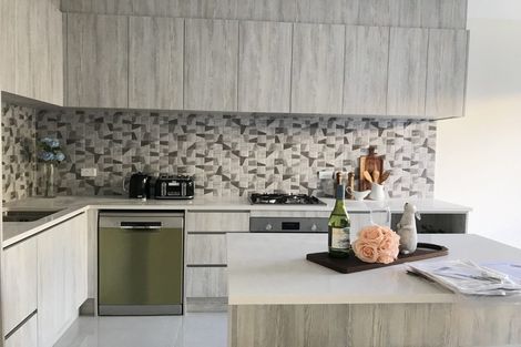 Photo of property in 70 Joseph Street, Flat Bush, Auckland, 2019