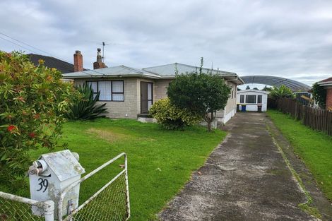 Photo of property in 39 Milton Road, Papatoetoe, Auckland, 2024