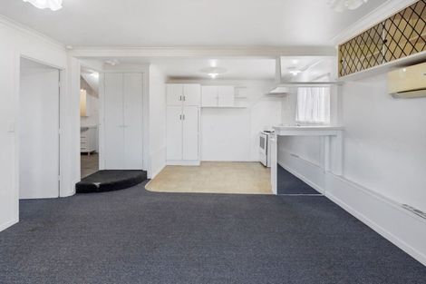 Photo of property in 10 Memorial Drive, Parahaki, Whangarei, 0112