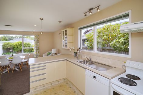 Photo of property in 14 Greenock Street, Redwood, Christchurch, 8051