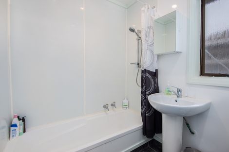 Photo of property in 10 Saint Albans Street, Bradford, Dunedin, 9011