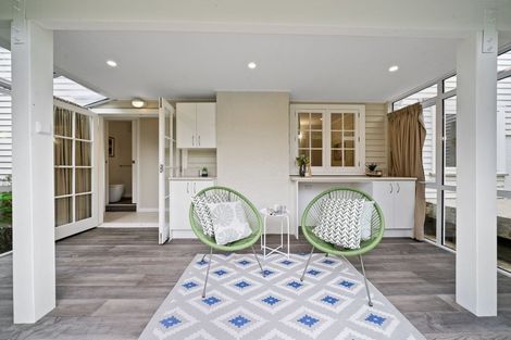 Photo of property in 12 Karaka Grove, Raumati Beach, Paraparaumu, 5032