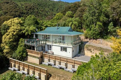 Photo of property in 280 Moetapu Bay Road, Moetapu Bay, Picton, 7282
