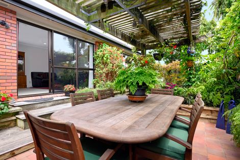 Photo of property in 21 Farnham Drive, Richmond, 7020