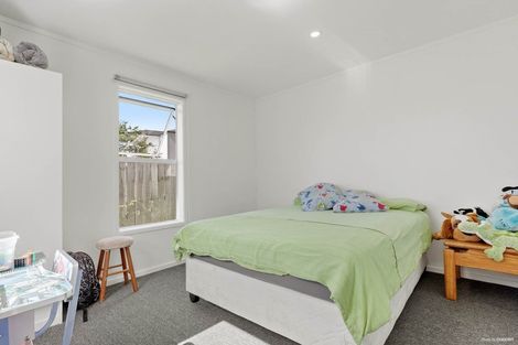 Photo of property in 808 East Coast Road, Oteha, Auckland, 0630