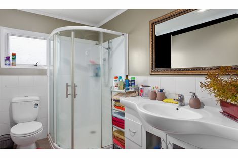 Photo of property in 25 Rata Avenue, Edgecumbe, 3120