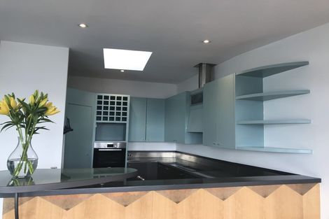 Photo of property in Dominion Apartments, 25/80 Victoria Street, Wellington Central, Wellington, 6011