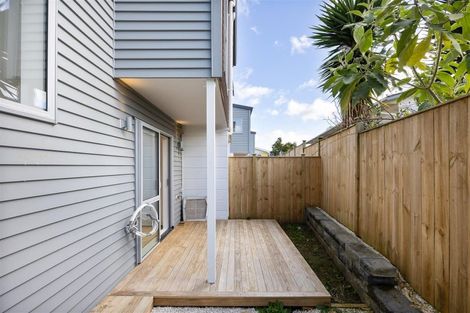 Photo of property in 2/38 Cape Road, Mangere, Auckland, 2022