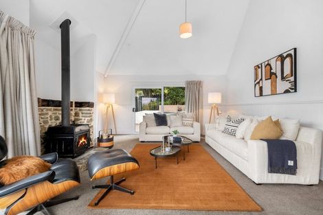 Photo of property in 8 Arawata Terrace, Fernhill, Queenstown, 9300