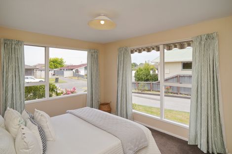 Photo of property in 14 Greenock Street, Redwood, Christchurch, 8051