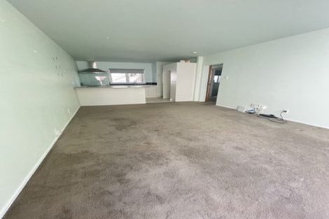 Photo of property in Kingsgate Flats, 10 Austin Street, Mount Victoria, Wellington, 6011