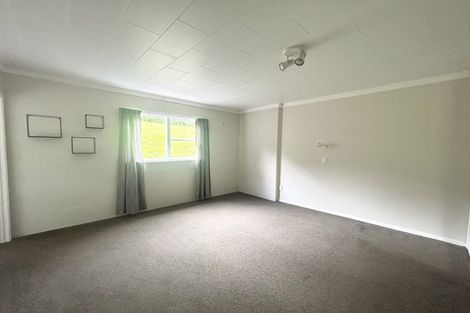 Photo of property in 1/48 Hogans Road, Glenfield, Auckland, 0629