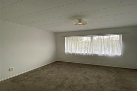 Photo of property in 21 Ranui Avenue, Ranui, Auckland, 0612