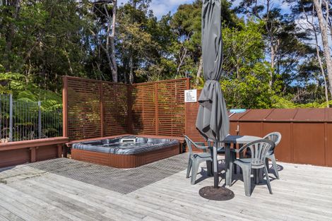 Photo of property in 1/206 Manuka Road, Bayview, Auckland, 0629