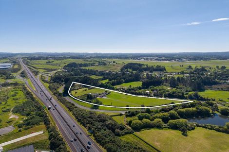 Photo of property in 7 Sinton Road, Hobsonville, Auckland, 0618