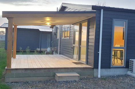 Photo of property in 113 Muhunoa Road West, Ohau, Levin, 5570