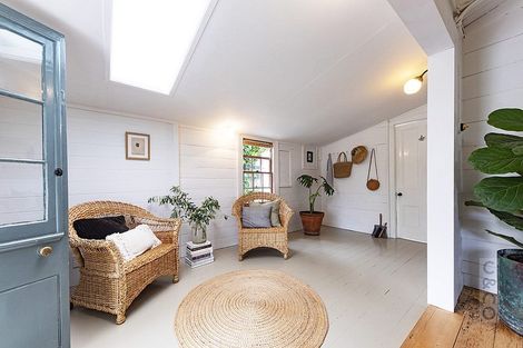 Photo of property in 4 Gow Street, Helensville, 0800