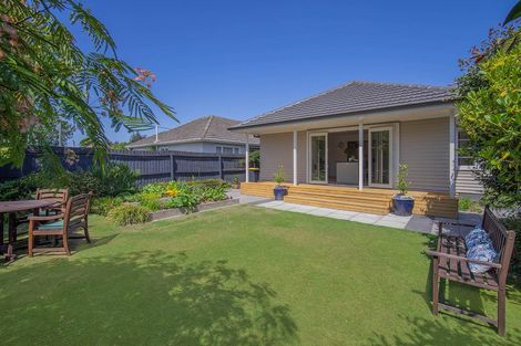 Photo of property in 182 Ilam Road, Ilam, Christchurch, 8041