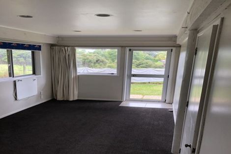 Photo of property in 145 Shaw Road, Oratia, Auckland, 0604