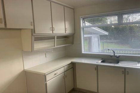 Photo of property in 23 Cockayne Crescent, Sunnynook, Auckland, 0620
